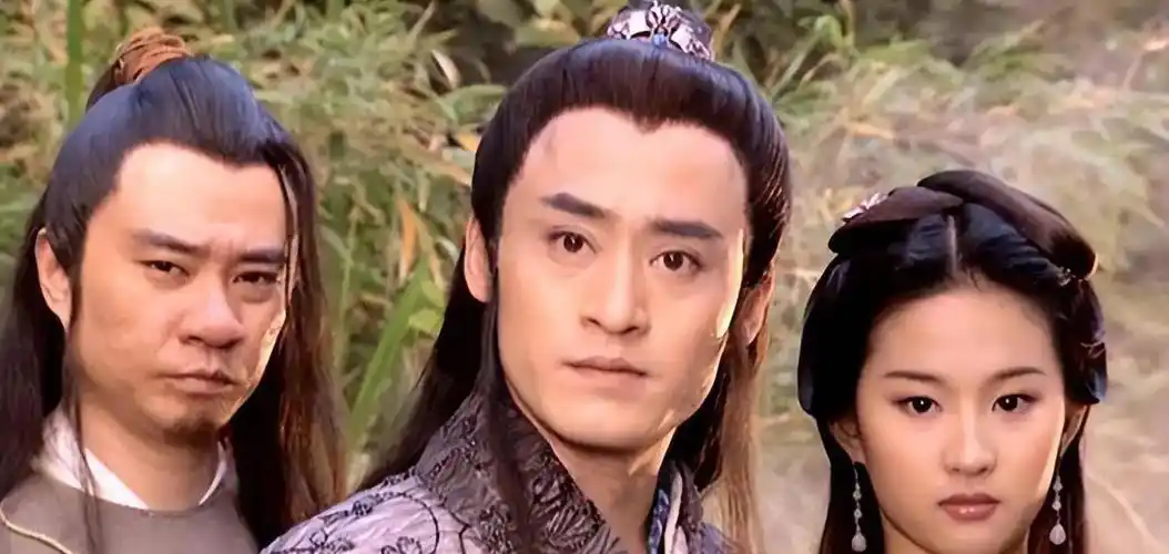 光复大燕不择手段的慕容复,而他的扮演者则是今年半百般的老戏骨修庆