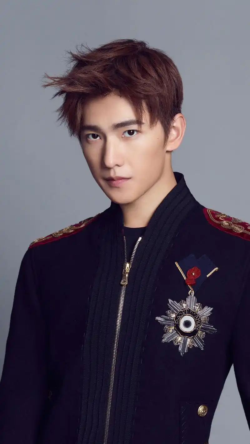 杨洋回归湖南卫视跨年  全新表演给你惊喜