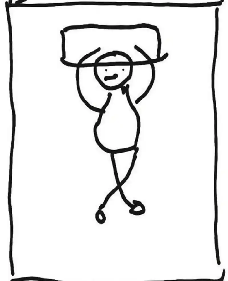 【专家称投降式睡姿弊大于利:属于不良睡姿】 据极目新闻报道,近日,"