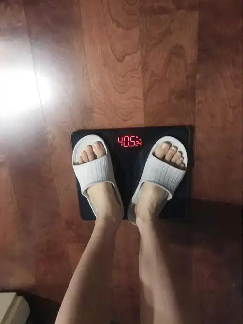 身高165体重80斤