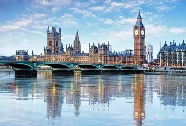 注意!剑桥大学8所学院宣布,今年将恢复线下面试!