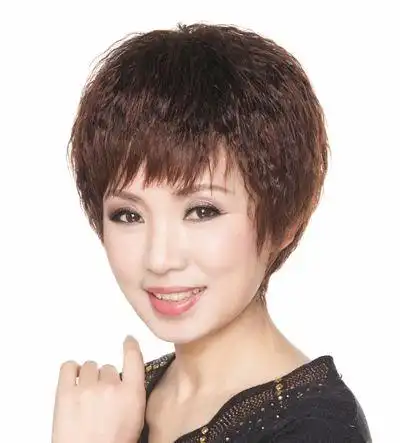 首页 女生发型 中老年发型 老年女性短发锡纸烫 老人烫发发型图片(2)