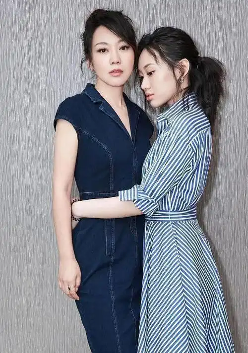 姚晨,海清,宋佳等演员凭借爆炸性的演技和出色的气质在银幕前赢得了无