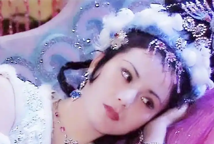 原创西游记导演我找遍全国的漂亮妞你们却只盯着只猴子看