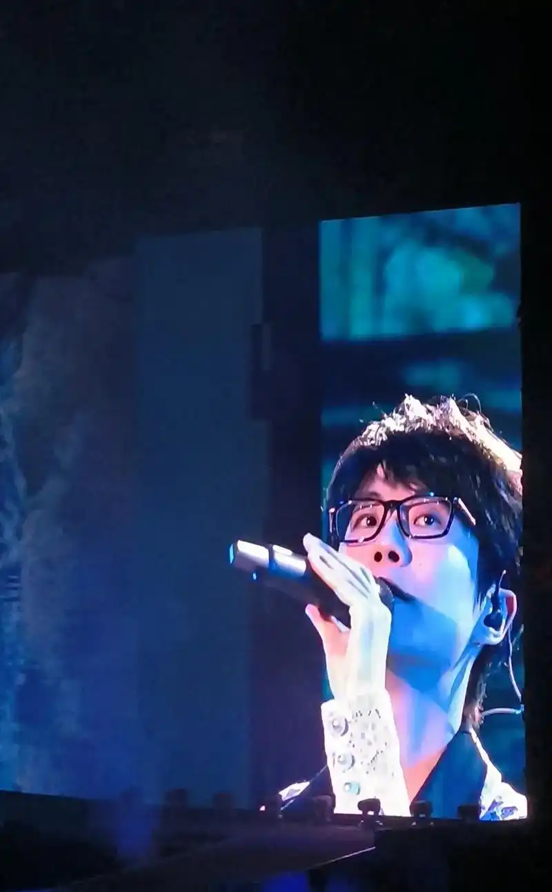 许嵩薛之谦图集有啦～#薛之谦许嵩 #薛之谦北京鸟巢2023  - 抖音