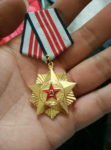 中国人民解放军三等功纪念章