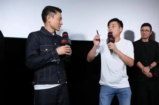 与刘德华同台演唱,最终实现人生逆袭|记者|周华健|费玉清|华语歌手