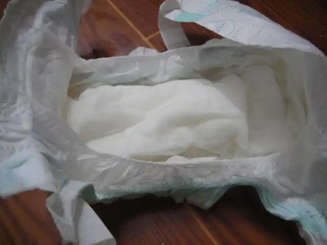 之前一直就给崽穿的是帮宝适的防布纸尿裤,这次试