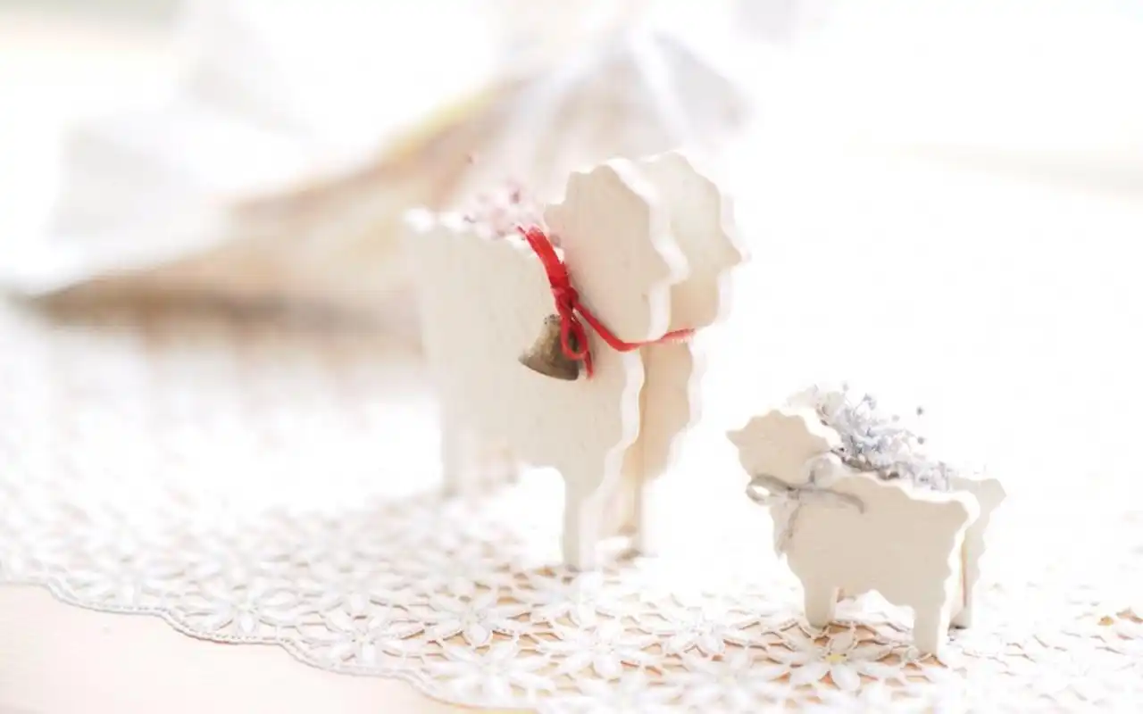 纯白治愈系静物小清新高清桌面壁纸