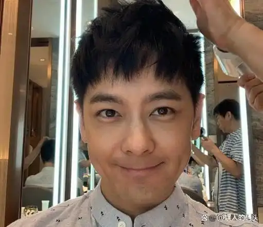 不老男神林志颖车祸后大难不死和老婆现身米兰疯狂购物