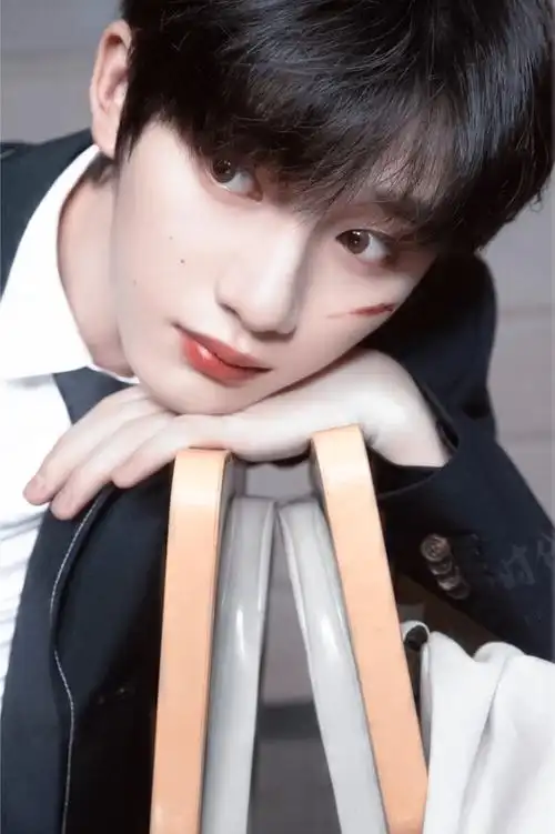 丁程鑫 - 堆糖,美图壁纸兴趣社区