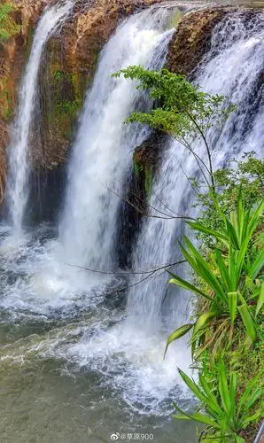 山水锦绣,古镇悠游,自然与美,都在旅途路上.