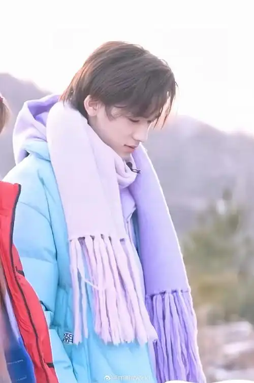 mithworld星动时刻#    @时代少年团-宋亚轩佩戴#mithworld#暮光拖技