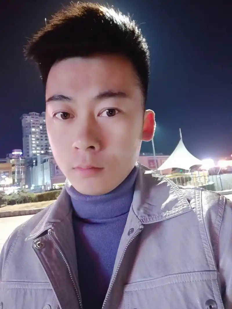 樱子热线会员出镜32岁石化男生想找那个随和亲切的她