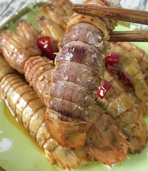 热销香辣皮皮虾