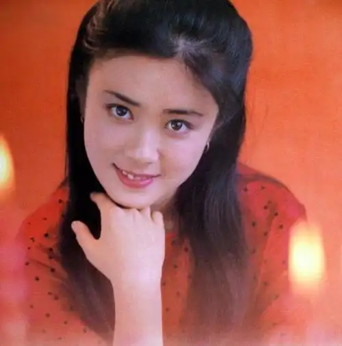 傅艺伟现状(个人资料(55岁傅艺伟近照曝光))_金纳莱网