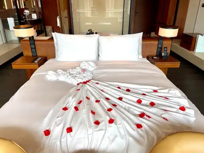 无处不在的东方对称美学厦门七尚酒店