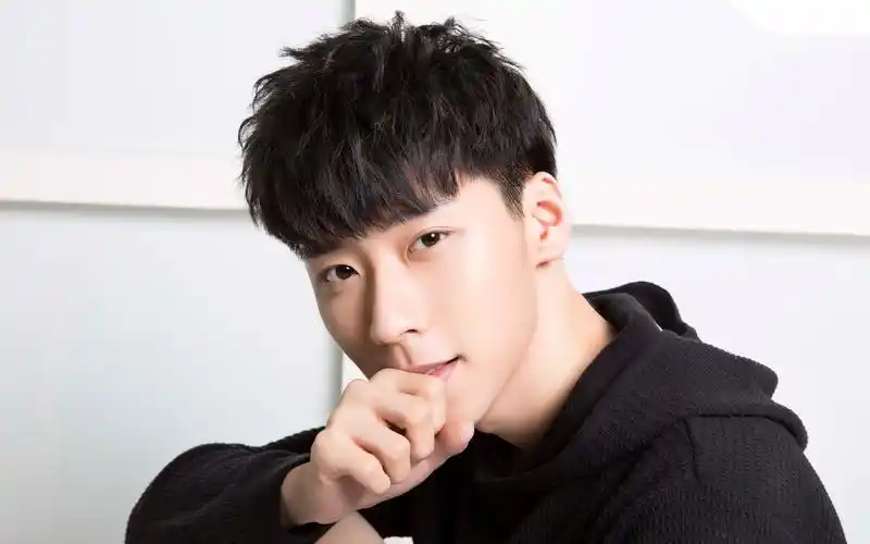 【王博文】小白 2014年作客碰碰网采访间