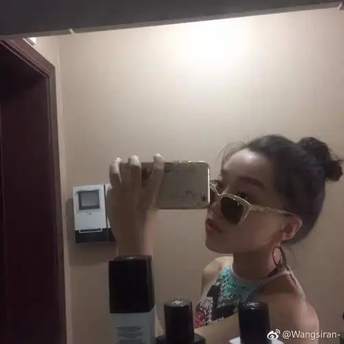 bridge & 胡阿怪/不止gai,连bridge都有女朋友了,感觉整个雾都都把我