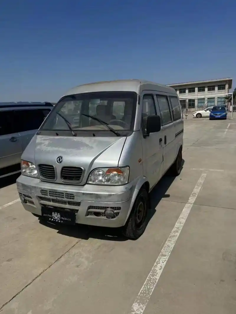 11年东风小康面包车,五座,空间大,发动机变速箱地盘好,八万公里,审车