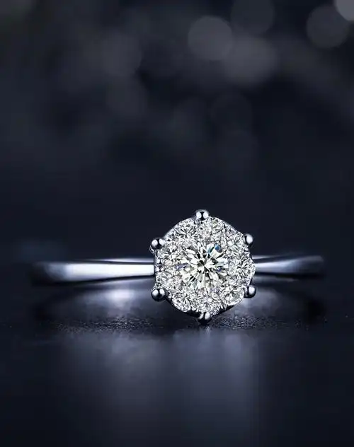 老凤祥钻石,照亮你的美