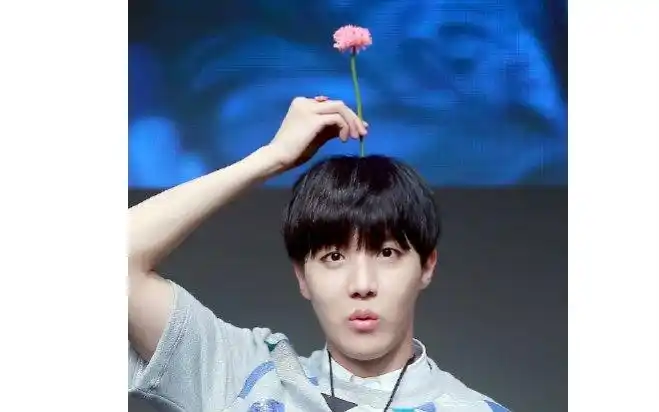 娱乐 korea相关 2015-07-11 14:15 硬币 收藏 撕磐Ｖ狗⑹悠盗,愿