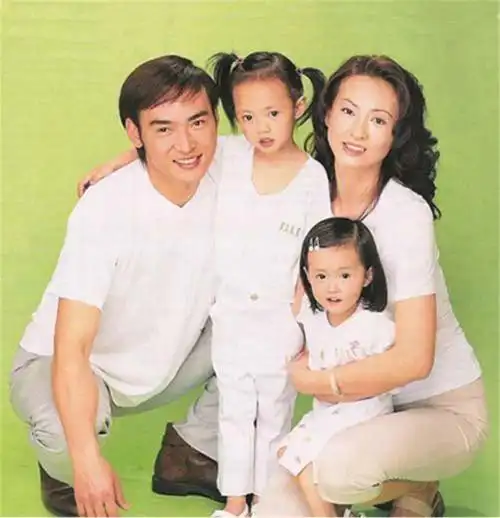 54岁焦恩俊和妻子林千钰隔空互呛一代男神两段婚姻都惨淡收场