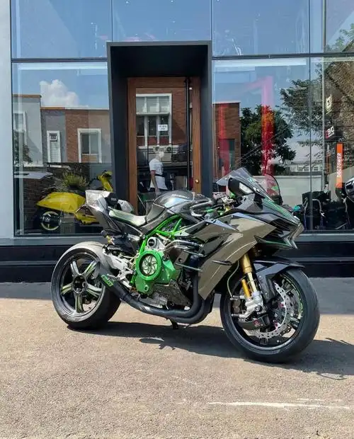 公路王者《川崎h2》