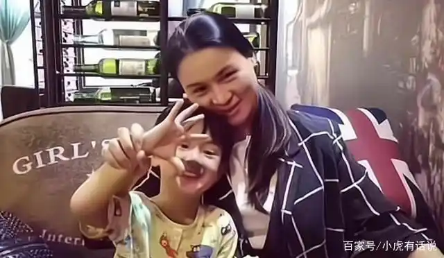 林生斌现在的老婆小乐说出心里话,但是话里有话!感觉自己很光荣