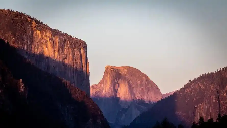 电脑壁纸朋友圈背景高清掐指一算今天该更新了