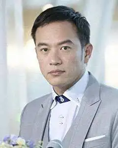 张翰(1974年2月-),中国台湾演员,导演,出生于中国台湾台北市的演艺