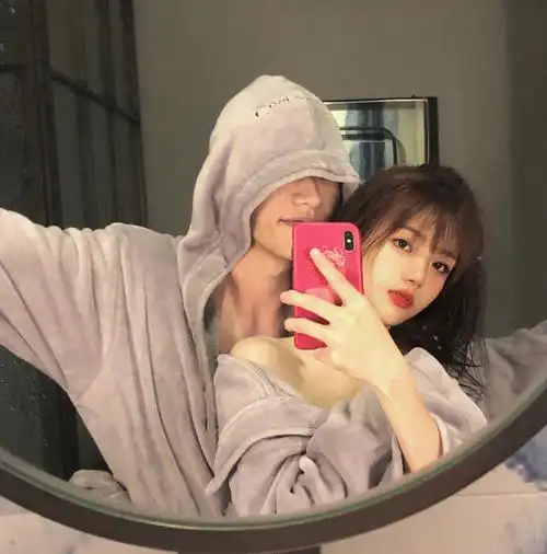 超简单七夕情侣对镜自拍秘诀