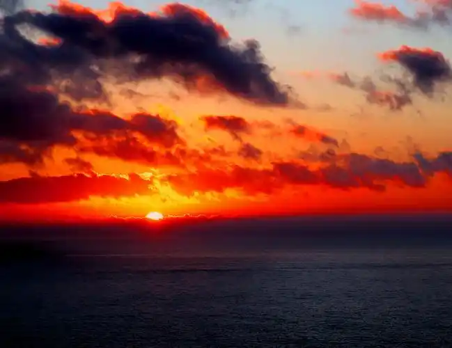 东方日出神态 于寨华 摄影作品