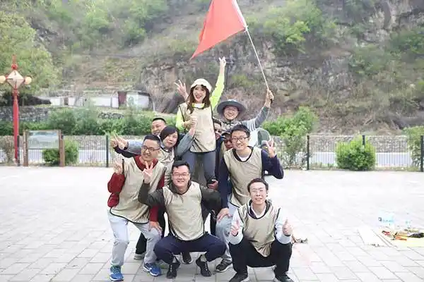 拓展训练团队造型展示