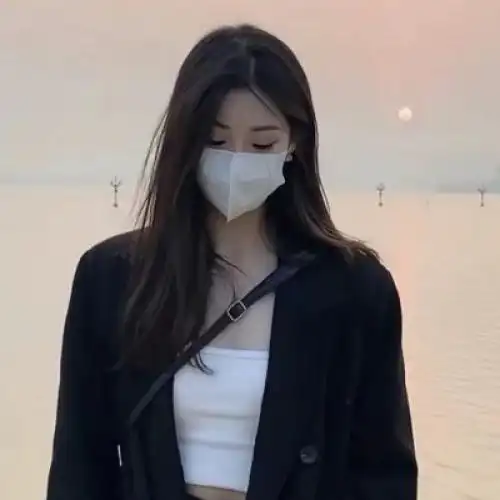 不明显的单人情侣头像ins真人你喜欢的样子