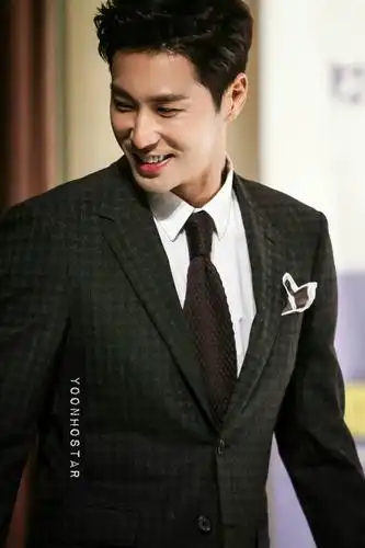 vi vi ちゃん的相册-【郑允浩】u know mylove.