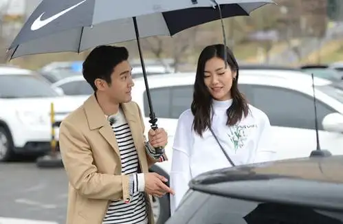 新偶像:《我们相爱吧》"石榴夫妇"崔始源刘雯情史揭秘