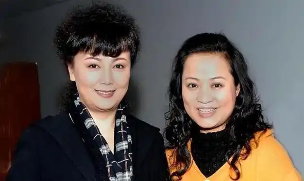 网易首页>网易号>正文申请入驻>慢慢地,丹宁军的信成为了赵静期盼已久