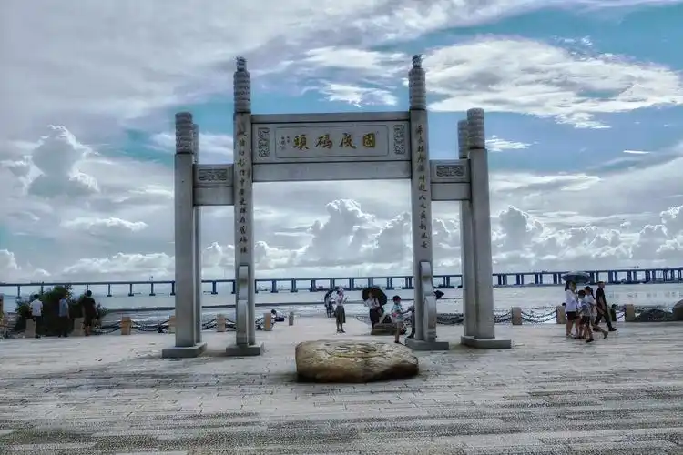 深圳西湾红树林固戍码头