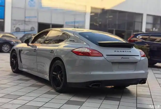 保时捷panamera帕拉梅拉售价1838万元上牌日