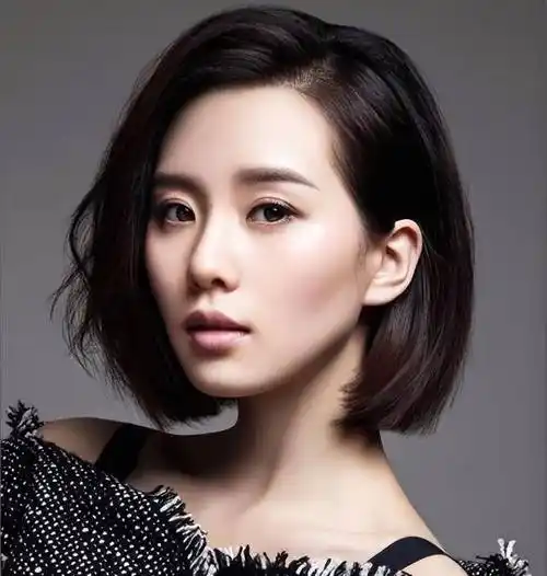 给国内10大美女演员排名林志玲仅第6迪丽热巴高居第3