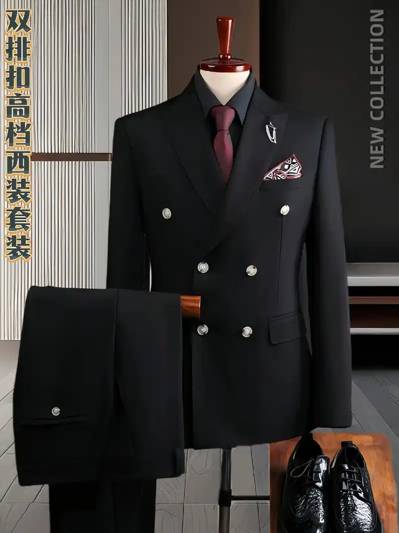 帅气英伦风西服套装西装男!咖色的高档西装,双排扣设计,帅气又经典!