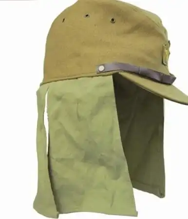 日军帽子为何有两块"屁帘",虽然很滑稽,但却减少了10万人伤亡