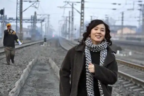 金鸡影后余男被名导男友伤得很深找法国男友后来怎样了