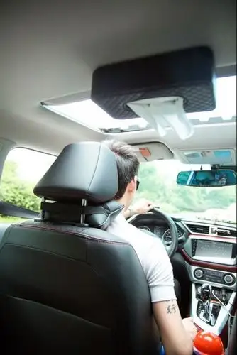 论坛 论坛广告专区 媳妇只是摆拍,一路上,开车的是我,怎么可能让公主