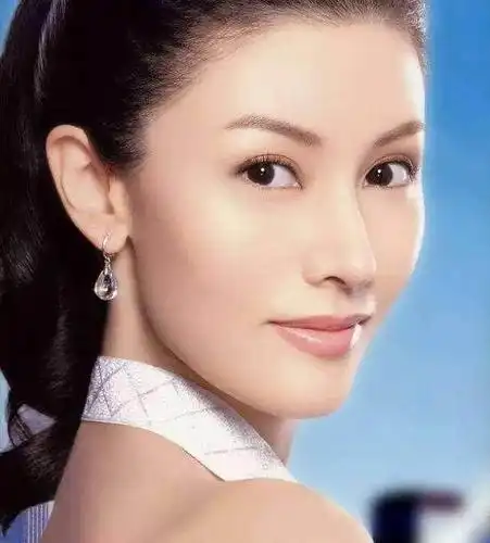 娱乐圈鼻子超好看的20个女明星,她的鼻子高出天际!