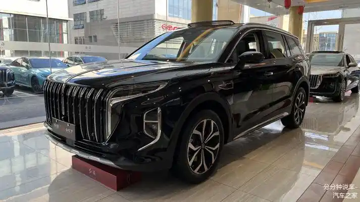 三排6座中大型suv标配20t8at终端优惠2万探店体验红旗hs7