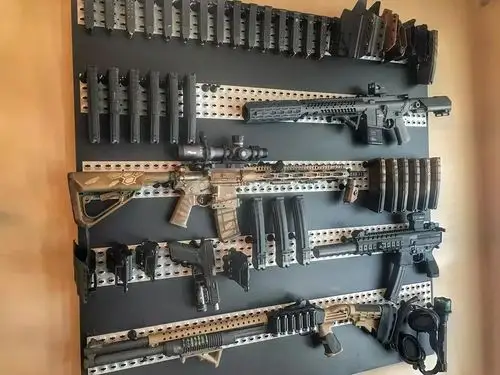 想挂哪挂哪peglock枪械陈设系统美图