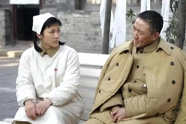 她是周一围的前女友因出演亮剑成名如今在宣武门中无人识