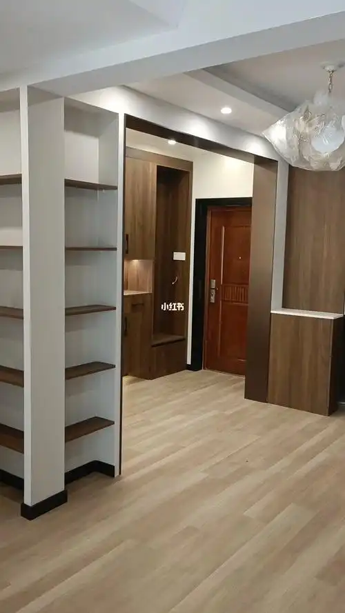 极简红古铜哑口门套